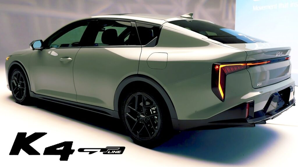 Kia K4